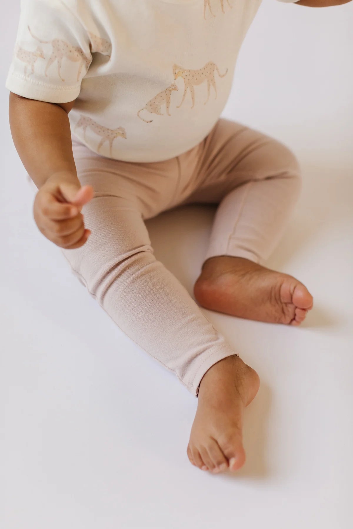 Essentials Leggings